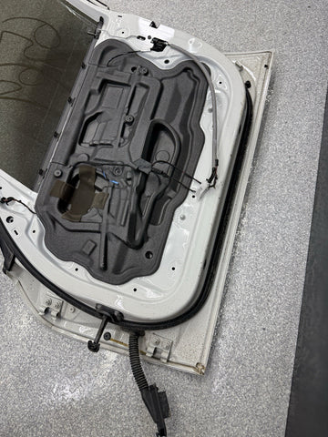 (PICKUP ONLY) 08-11 BMW E90 335 M3 Sedan Front Right Passenger Door Alpine White