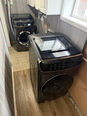 (PICKUP ONLY Samsung DVG60M9900V 27" Brushed Black Front Load Gas Dryer + Washer