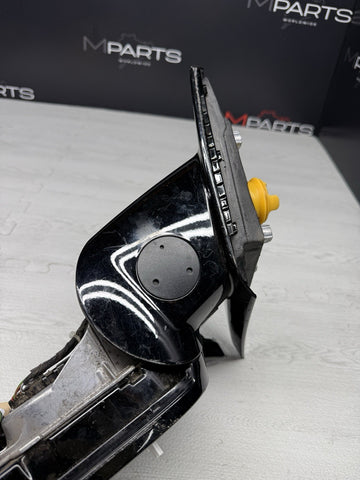15-20 BMW F82 F83 M4 RIGHT MIRROR / NO CAMERA / NO LANE ASSIST / NO GLASS