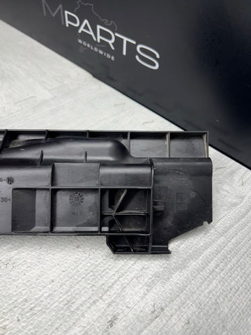 2008-2013 BMW E90 E92 E93 M3 FRONT LEFT & RIGHT RADIATOR MOUNTING BRACKETS OEM