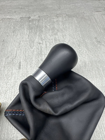 BMW G87 M2 M3 M4 Leather Shift Knob With Boot 6 Speed Genuine 25117885209 *Notes