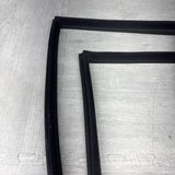 01-06 BMW E46 M3 Rear Vent Quarter Glass Window Seal Gasket Weatherstrip Set OEM