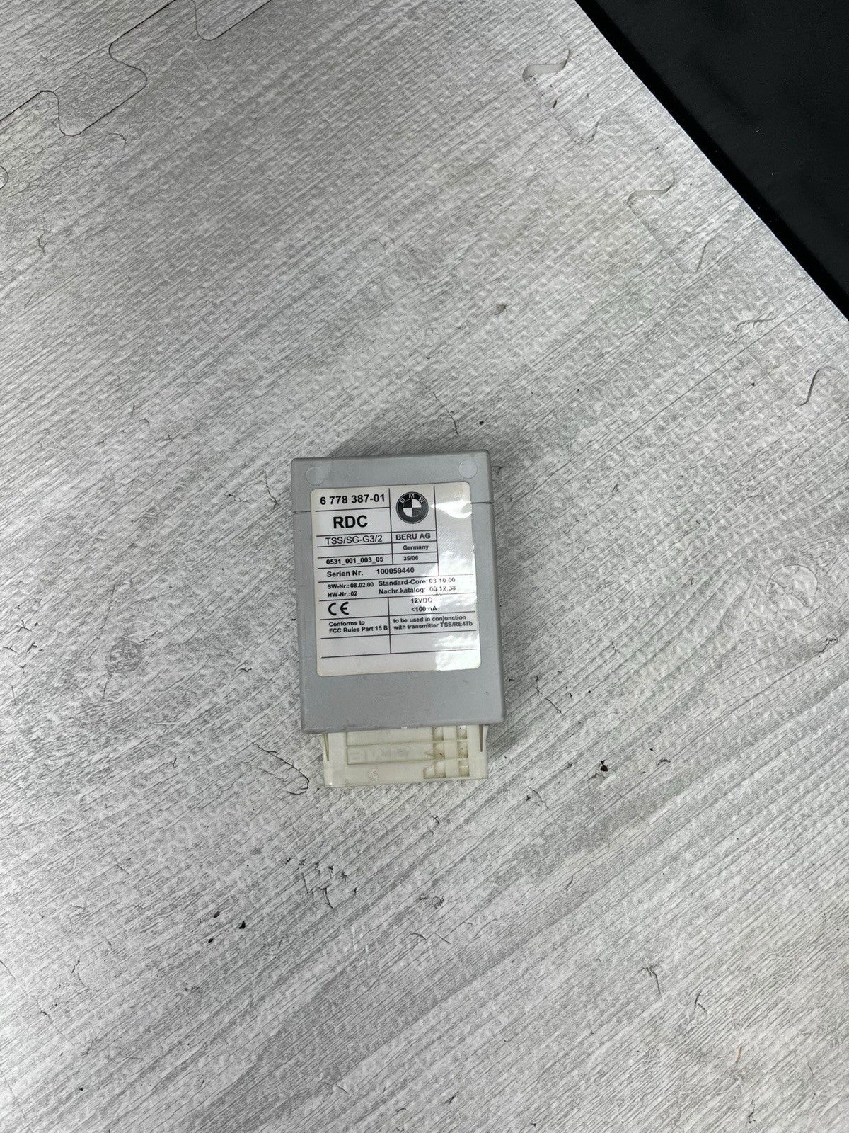 BMW OEM Tire Pressure Control Unit TPMS RDC Module 6778387 | M Parts ...