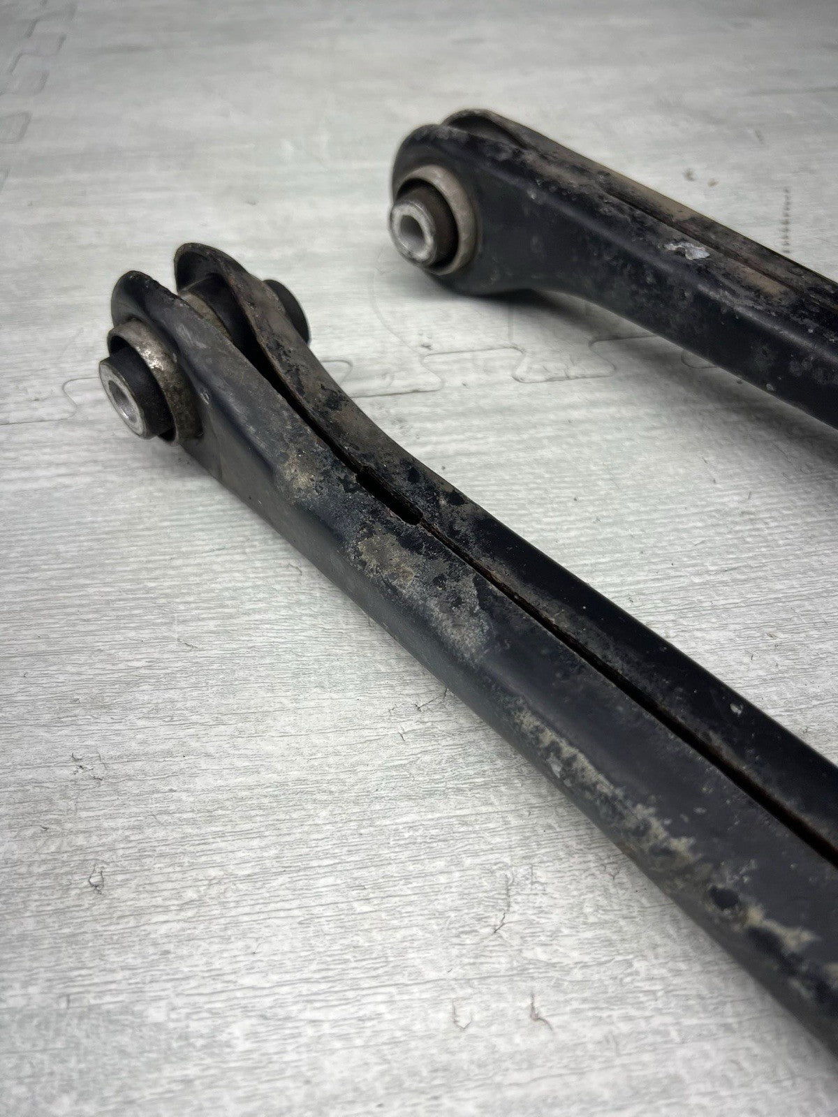 2001-2006 BMW E46 M3 REAR SUSPENSION LOWER CONTROL ARMS OEM | M Parts ...