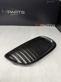 08-13 BMW E90 E92 E93 M3 Front Kidney Grille Right Passenger Black