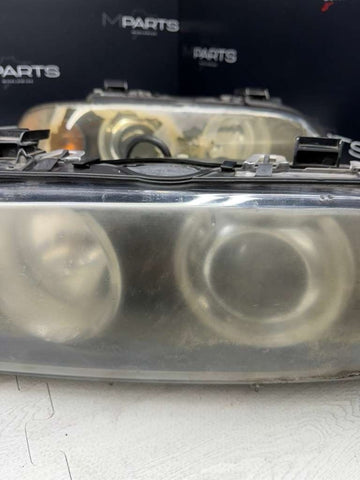 01-03 BMW E39 525 530 540 M5 Front Headlights OEM