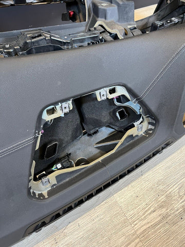 (PICKUP ONLY) 21-22 BMW G80 G82 M3 M4 Dashboard Dash Black