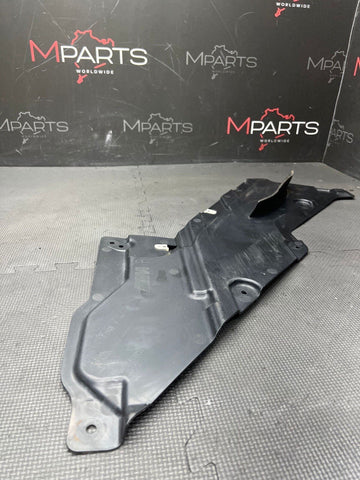 21-23 BMW G80 G82 G83 M3 M4 Rear Right Side Bottom Splash Shield Cover