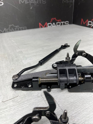 01-06 BMW E46 325 330 M3 - Convertible Top Latches Motors  - 7031361 7031362 OEM