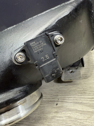 15-20 BMW F80 F82 F83 F87 M2 M3 M4 S55 CHARGE TOP MOUNT COOLER