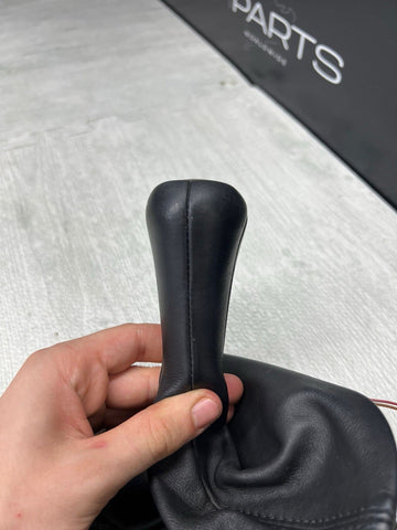08-13 OEM BMW E90 E92 E93 M3 Manual Transmission Gear Shifter Knob Leather