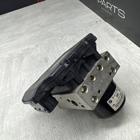 01-02 BMW E46 M3 DSC ABS Stability Anti-Lock Brake Pump Module 34.51-2229801
