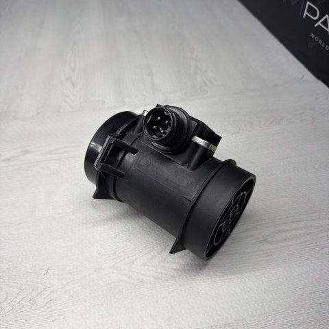 Bosch Mass Air Flow Sensor Meter MAF AFM BMW E36 E34 S50 1747155 OEM