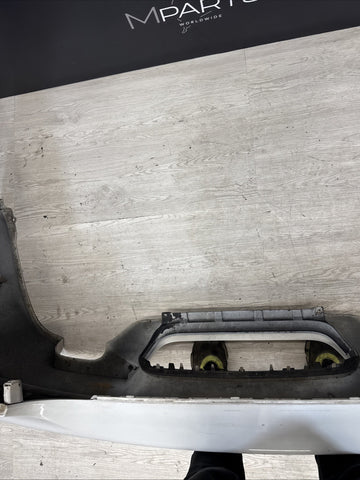 (PICKUP ONLY) Stock Rear Bumper 06-10 BMW E60 M5 White