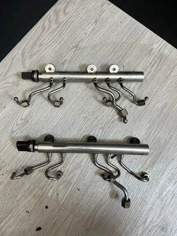 12-17 M5 M6 F06 F13 F12 F10 High Pressure Fuel Feed Line Rail 7642156 / 7642155