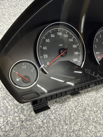 2015-2020 BMW F80 F82 F83 M3 M4 OEM INSTRUMENT GAUGE CLUSTER SPEEDO MPH HUD