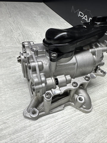 BMW G80 G82 G83 M2 M3 M4 S58 Engine Motor Oil Pump Assembly OEM