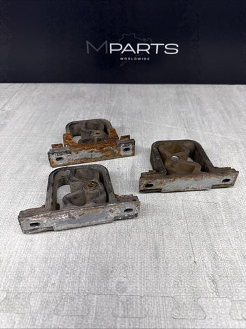 95-13 BMW E36 E46 E90 E92 E93 M3 Exhaust Muffler Hangers Rubbers OEM 1401797 3PC