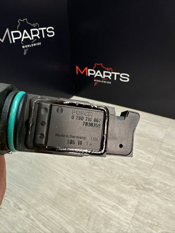 BMW 01-06 E46 M3 E60 E63 E64 M5 M6 V10 S54 S85 MAF Mass Air Flow Sensor Bosch