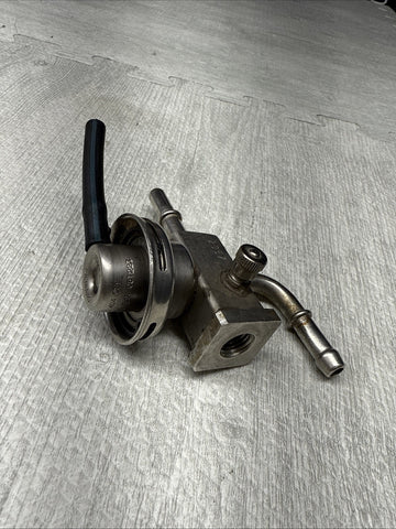 BMW 01-06 E46 M3 S54 FUEL PRESSURE REGULATOR OEM