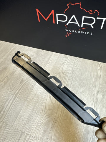 BMW F80 F82 F83 M3 M4 REAR RIGHT BUMPER MOULDING 51128056586 8056586 ORIGINAL