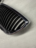 08-13 BMW E90 E92 E93 M3 Front Kidney Grilles Grills Chrome OEM