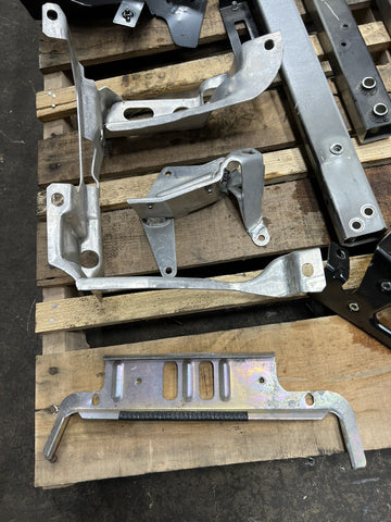 10-15 Ferrari 458 Italia Miscellaneous Brackets Mounts
