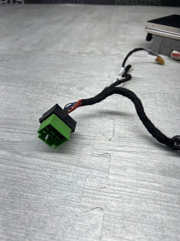 19-24 AUDI A8 S8 Q8 RSQ8 LAMBORGHINI URUS TOUCH SCREEN DISPLAY 8.6" OEM *CRACK