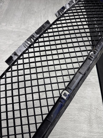 OEM 01-06 BMW E46 M3 Front Center Bumper Grille Cover Trim 51112694724 2694724