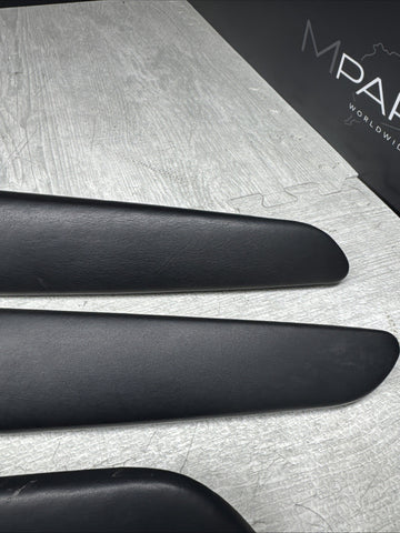 01-06 BMW E46 M3 Convertible Door Upper Arm Rest Armrest Pads Black *Notes*