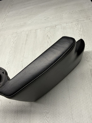 01-06 BMW E46 M3 Center Console Armrest Arm Rest Black Leather Top
