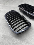 BMW 01-06 E46 M3 Front Kidney Grilles Chrome Set OEM *Broken Tabs*