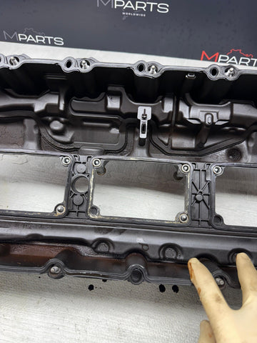 2010–2016 BMW 335i 435i 535i 740i X1 3.0L N55 Engine Valve Cover OEM 7570292
