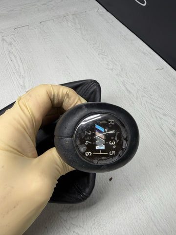 BMW E90 E92 E93 M3 LEATHER SHIFT KNOB BOOT 6 SPEED 25112283040 2283040 OEM