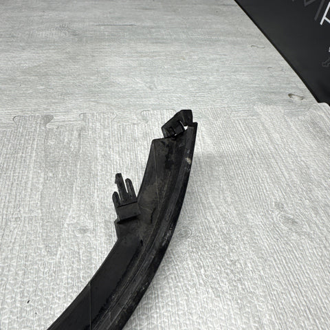 BMW E46 M3 01-06 FRONT LEFT HEADLIGHT MOLDING  *Notes*