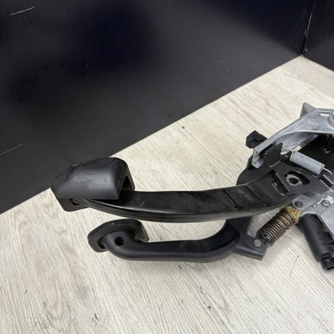 08-13 BMW E90 E92 E93 335 M3 Manual Transmission Brake Clutch Pedal Assembly OEM