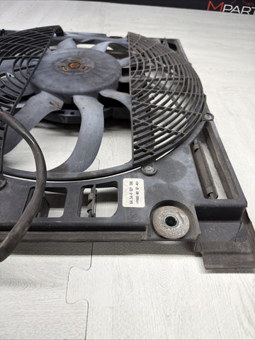 AUXILIARY PUSHER COOLING FAN 1999-03 BMW E39 540i 530i 528i 525i M5 6921395