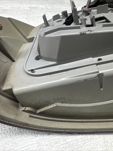 01-06 E46 BMW 330 M3 CONVERTIBLE REAR LED TAIL LIGHT RIGHT 6937454 *BAD LEDS*