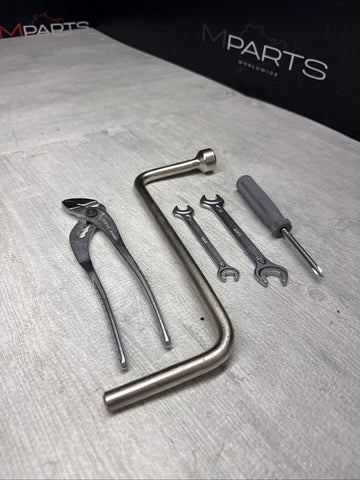 01-06 BMW E46 325 330 M3 Emergency Trunk Tool Tools Kit Set OEM HEYCO