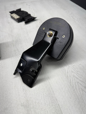 01-06 US BMW E46 M3 3 SERIES COUPE ALARM SIREN KIT SET OEM 8383153