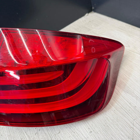 2011-2013 BMW 5 Series F10 Right Rear Tail Lamp Assembly HELLA OEM 173462-02