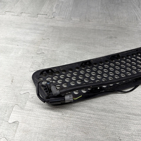 BMW E46 M3 2000-2006 Hood Grille Vent Grill OEM 51132694723 *Notes*