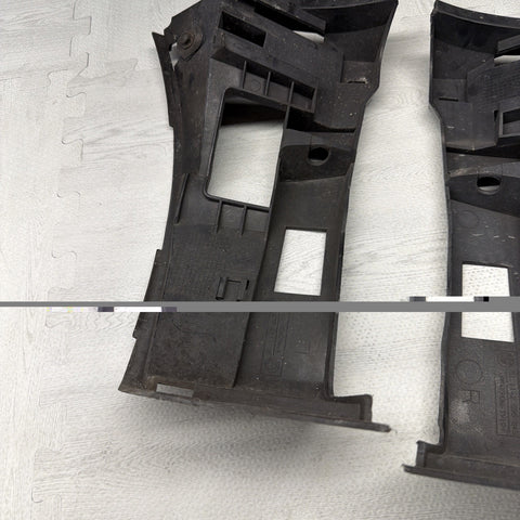 01-06 BMW E46 M3 FRONT BUMPER COVER GUARDS BRACKETS 2695247