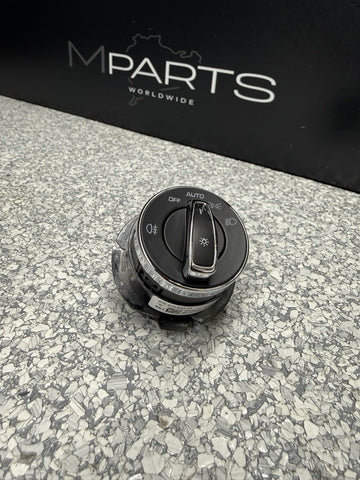 2019-2024 PORSCHE MACAN DASHBOARD HEADLIGHT LAMP CONTROL SWITCH OEM 97061353309