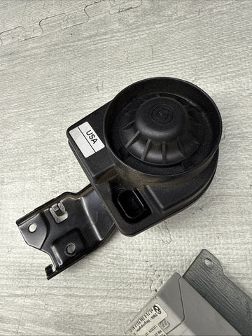 01-06 US BMW E46 M3 3 SERIES ALARM SIREN + TILT SENSOR OEM 8383153