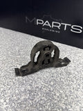 BMW F80 F82 F83 M3 M4 EXHAUST HANGER MOUNT 18207500281 ORIGINAL 18-20-7-500-281