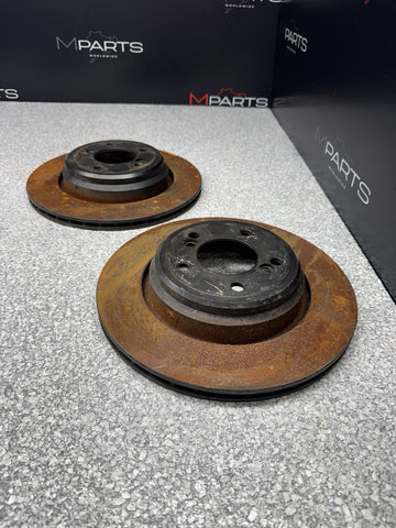 00-06 BMW 323 325 328 E46 Rear Brakes Brake Discs Rotors