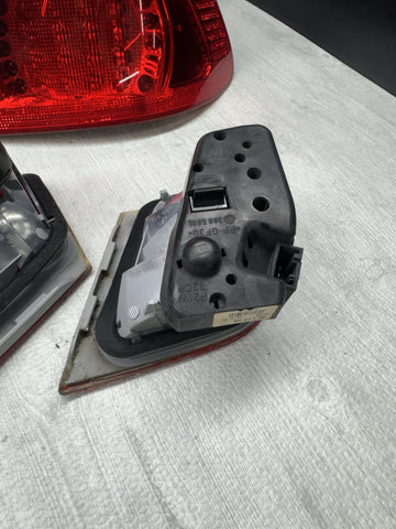 01-06 BMW E46 325 330 M3 Convertible Rear LED Tail Lights Set OEM *Notes*