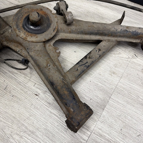 98-02 BMW Z3M Z3 M Rear Right Suspension Hub Spindle Trailing Arm Oem