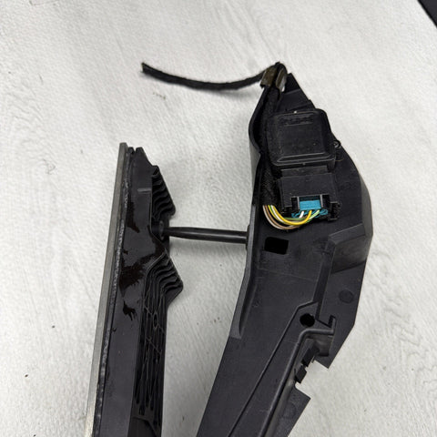6753519 Gas Pedal Driving Pedal Gas Pedal Sensor For BMW E46 M3 Manual